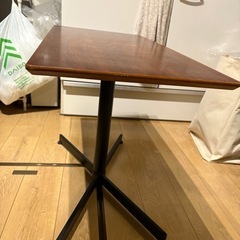 テーブルあげますの画像