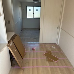 バイト募集! スポットOK! 新築ハと中古一軒家ハウスクリーニング及び現場雑務の画像