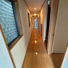 バイト募集! スポットOK! 新築ハと中古一軒家ハウスクリーニング及び現場雑務の画像