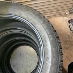 215/55/R17 スタッドレスの画像