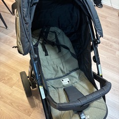 joie ベビーカー　オリーブの画像