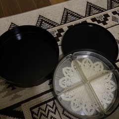 昔のお菓子入れ？の画像