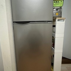 SHARP れいぞうこ冷蔵庫の画像