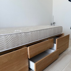 ニトリ
チェストベッドフレームとマトレス の画像