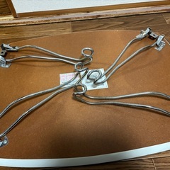 折り畳みテーブルの画像