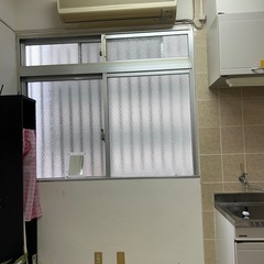 看板撤去とエアコン撤去の画像