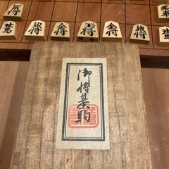 将棋盤、駒、駒置きの画像