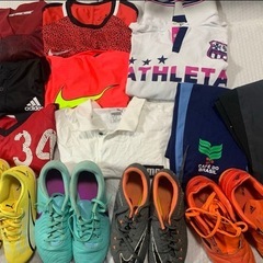 サッカーウェア　シューズ　まとめ売りの画像