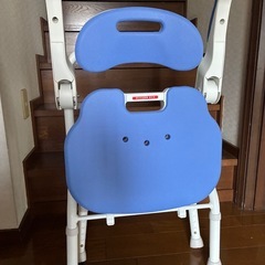 🌹折り畳めるシャワーベンチ　介護用風呂椅子　の画像