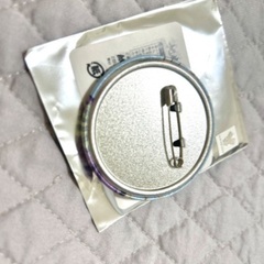 地獄楽　トレーディングホログラム缶バッジ　チャイナ服　中華服　muzzle マズル　桐馬　山田浅ェ門桐馬　ホロ　缶バ　MAPPAの画像