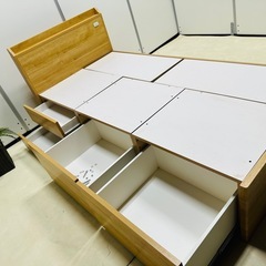 ニトリ　木製シングルベッドフレーム・マットレスセットの画像