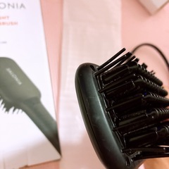 🌸SALONIA ストレートヒートブラシ SL-012BK ブラック🌸の画像