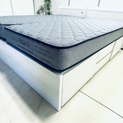 ニトリ　キングサイズマットレスセット 引き出し付きの画像