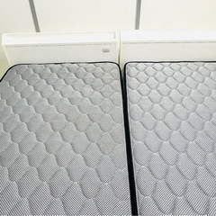 ニトリ　キングサイズマットレスセット 引き出し付きの画像