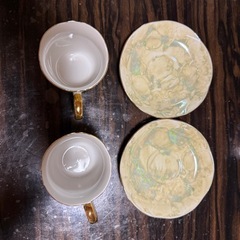 カップ、ソーサー2セットの画像