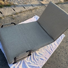 折りたたみソファーベッドの画像