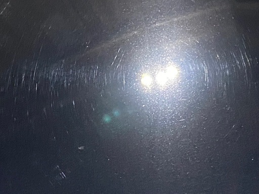 愛車をツルピカに輝かせます。