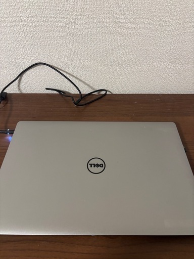 【商談中】
DELL XPS15 9550