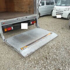 H.27(2015)年 日産 アトラス 3.0 フルスーパーロー DX ディーゼル 2tアルミバンPG AT  ETC　ナビ　ラッシングレール2段　エアコン　キーレス　バックカメラ　パワステ　パワーウィンドウ　集中ドアロック　Rエアバック　左電動格納ミラー　検R8.11　17397の画像