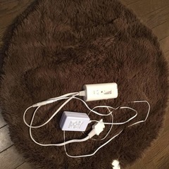 1人用 ホットカーペット　ラグ　暖房　電気式　寒さ対策　冬対策　床暖房　椅子暖房の画像
