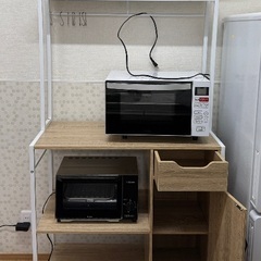 一人暮らしに最適なキッチン収納棚(レンジラック)の画像