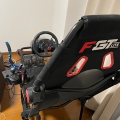 ハンコン(G29)とコックピットの画像