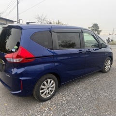 令和1年　ホンダフリードハイブリッド　65,890kmの画像