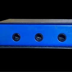 ヘッドフォンディストリビューターの画像