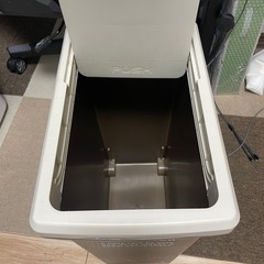 ニトリ　ゴミ箱45ℓ(きゃすたーつきキャスター付き)の画像