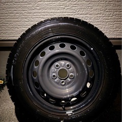 トヨタ　シエンタ　スタッドレスタイヤの画像
