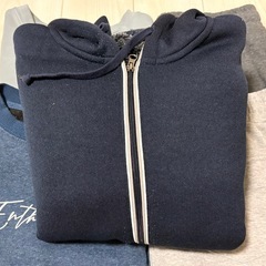 しまむら CLOSSHI  PREMIUM ファイバーヒート メンズL　パーカーセットの画像