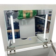 ライト付き デスクドレッサー イス付き 幅80×奥行40×高さ71cm 基本引き取り限定 神奈川県横須賀市の画像