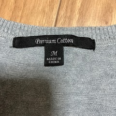 メンズ UNIQLOニット Mの画像