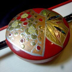 【和装】木製　櫛かんざし　朱塗り螺鈿　和装小物（成人式、結婚式など）の画像