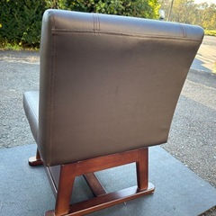 回転式こたつ椅子の画像