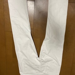 UNIQLO ズボンの画像
