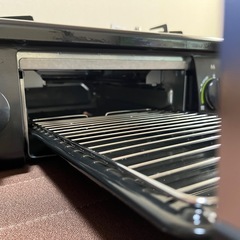 訳あり未使用の新古品が定価の半額　 リンナイ LPガス用グリル付きガステーブルの画像
