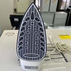 【リサイクルショップ ピカソ 小松原】🔥‼️アイリスオーヤマ スチームアイロン【IRN-21C-W/H】✨2020年製✨★1121★の画像