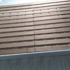 札幌市近郊にお住まいの方限定！送料無料！セミダブルすのこベッドの画像