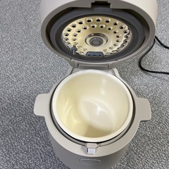 炊飯器の画像