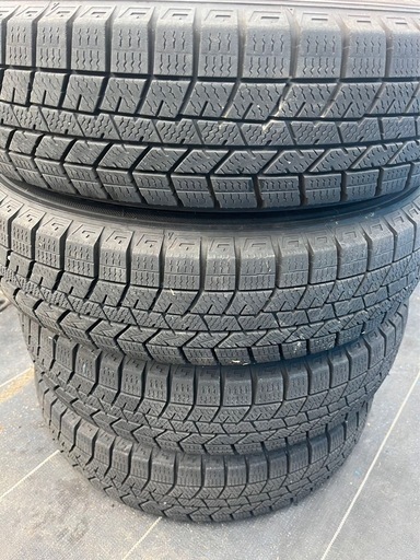 スタッドレスタイヤ