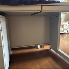 事務用デスクの画像