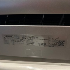 エアコン♢﻿美品♢﻿高年式♢﻿2021年式♢﻿デザインブラウンカラー製♢﻿主に10畳の画像