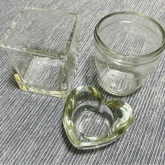 ガラス　入れ物の画像
