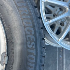 相談中スタッドレスタイヤの画像