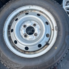 相談中スタッドレスタイヤの画像