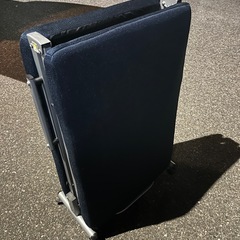 決まり　
折りたたみベットの画像