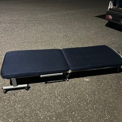 決まり　
折りたたみベットの画像