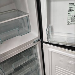 【美品】2022年　冷蔵庫 162L ブラックの画像