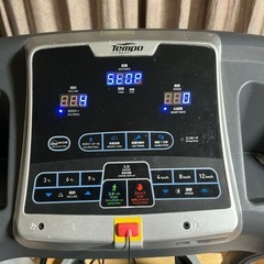ランニングマシン　TempoT82 の画像